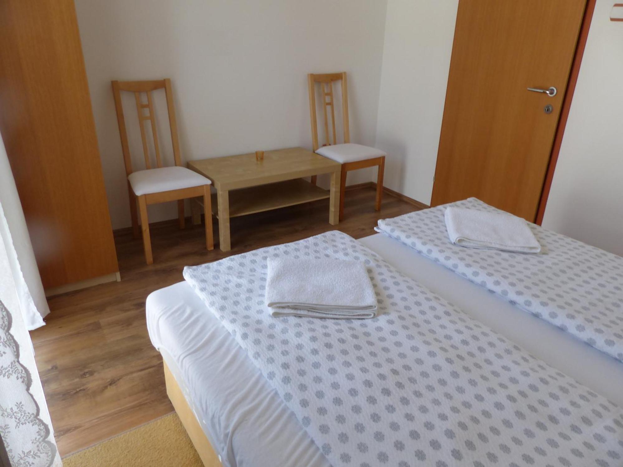 Toscana Lakeside Apartments I - II Family Friend Siofok Oda fotoğraf