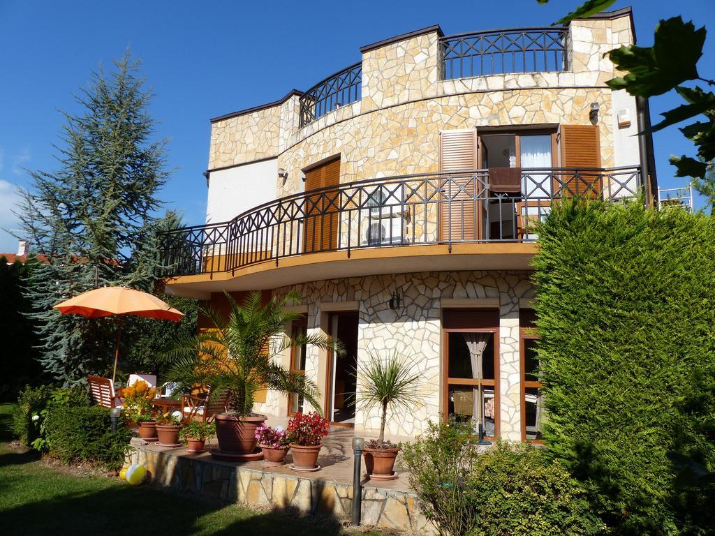 Toscana Lakeside Apartments I - II Family Friend Siofok Dış mekan fotoğraf