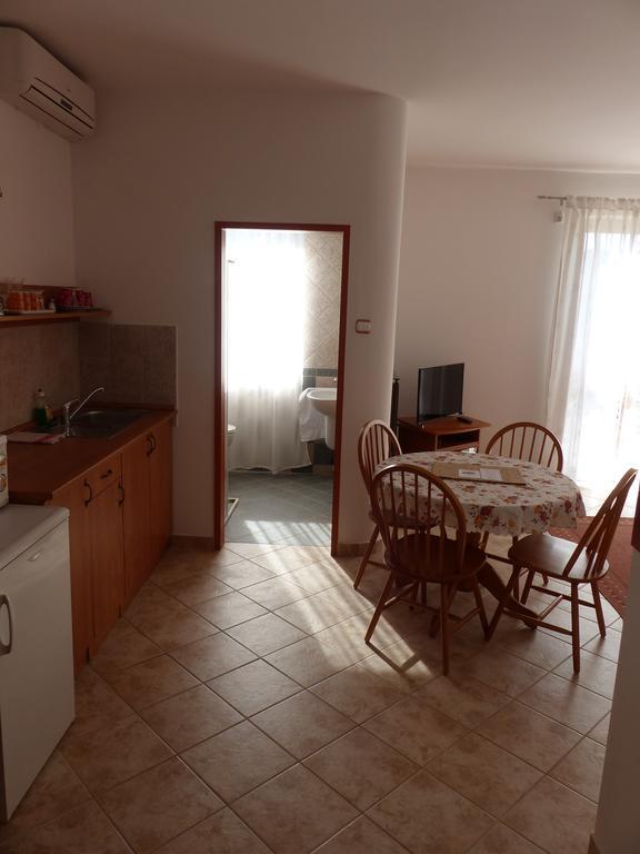Toscana Lakeside Apartments I - II Family Friend Siofok Dış mekan fotoğraf